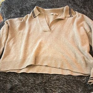 Madewell V-Neck Sweater in Beige